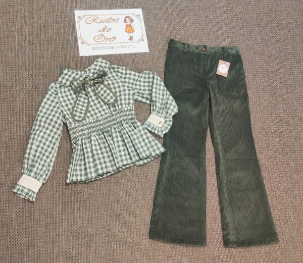 PANTALON PANA CON BLUSON DAFNE de NOMA FERNANDEZ, invierno 2025
