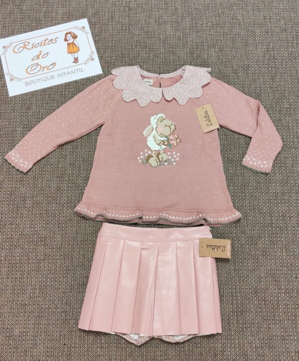 JERSEY CON FALDA POLIPIEL BORREGUITO de LOLITTOS, invierno 2025