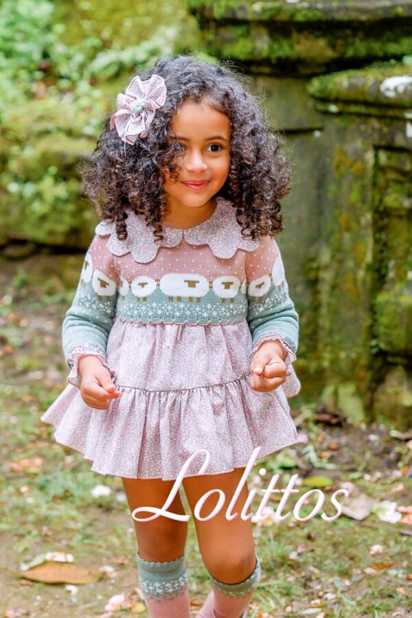 JESUSITO CON JERSEY BORREGUITO de LOLITTOS, invierno 2025
