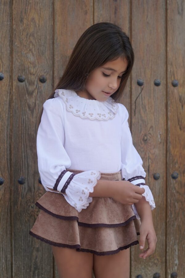 BOMBACHO,  CAMISA Y CHALECO VENUS de NOMA FERNANDEZ, invierno 2025 - Imagen 2