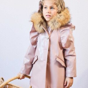 ABRIGO CHAROL ROSA EMPOLVADO CON CAPUCHA de LA MARTINICA, invierno 2025