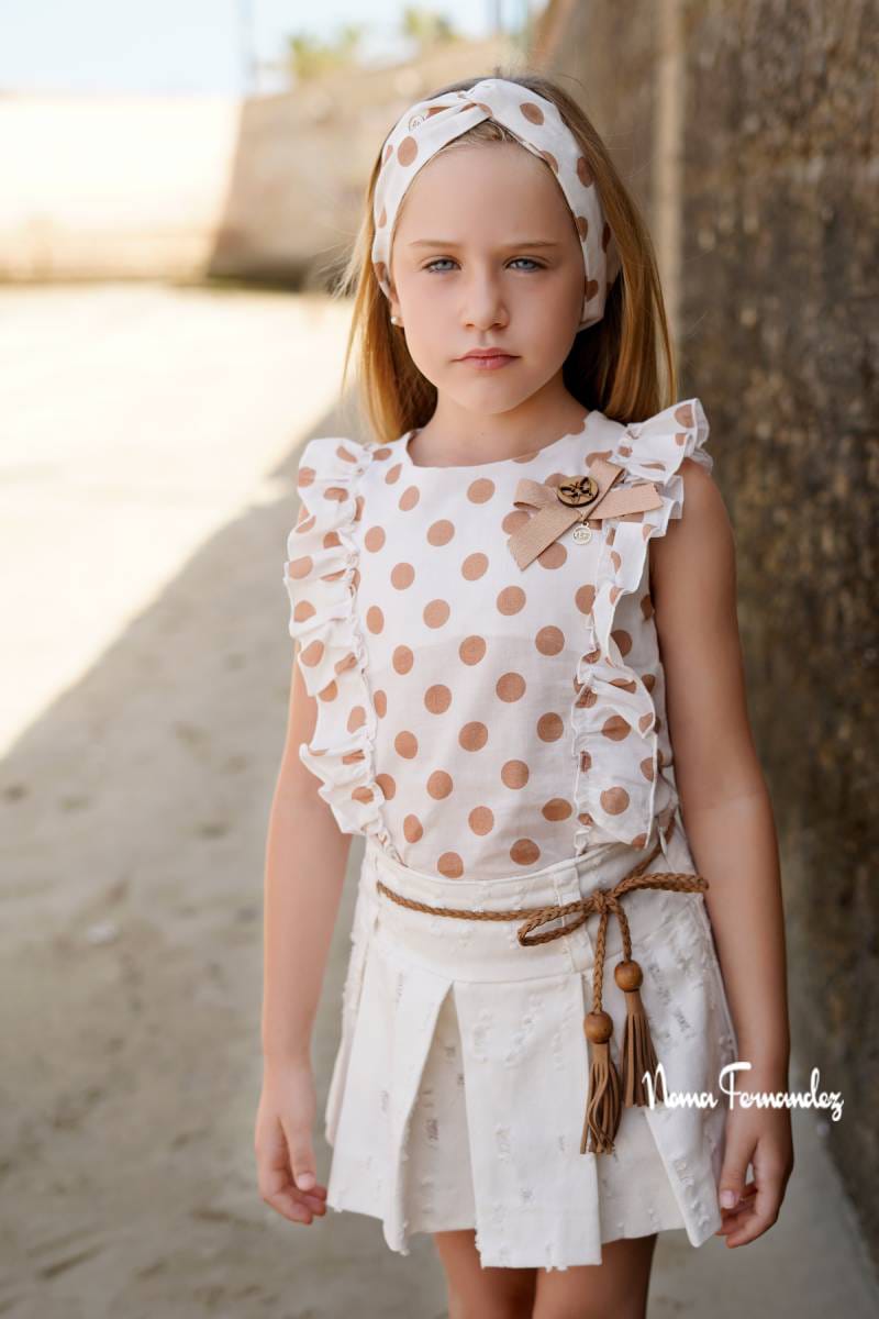 BOMBACHO CON CAMISA HAYA de NOMA FERNANDEZ, verano 2026