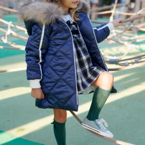 PARKA ACOLCHADA MARINO de NOMA FERNANDEZ, invierno 2026